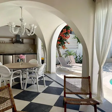 Byblos Aria-the Sea Side Luxury * 斯卡拉索提罗斯