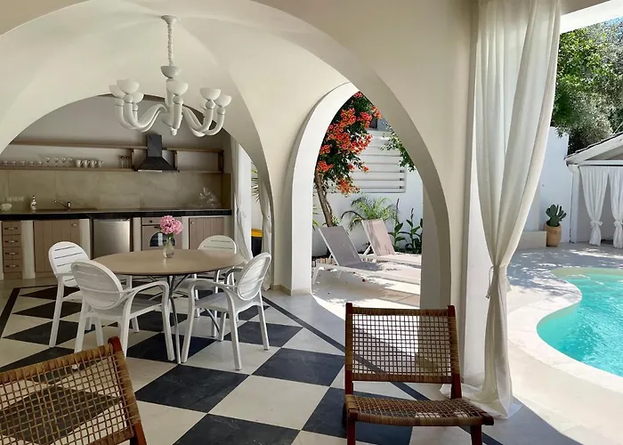 Byblos Aria-the Sea Side Luxury * 스칼라소티로스